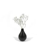 içinde kuru çiçekler olan siyah ahşap dekor ürünü Gordion, ahşap ev dekorasyon ürünleri markası Woodenheim tarafından üretilmekte ve Lavi Tasarım tarafından sunulmaktadır